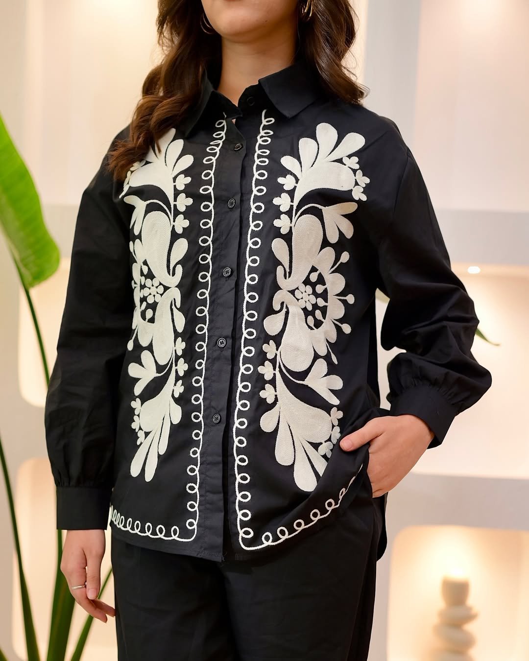 Monochrome Contrast Embroidery Loungewear Set - Image 8